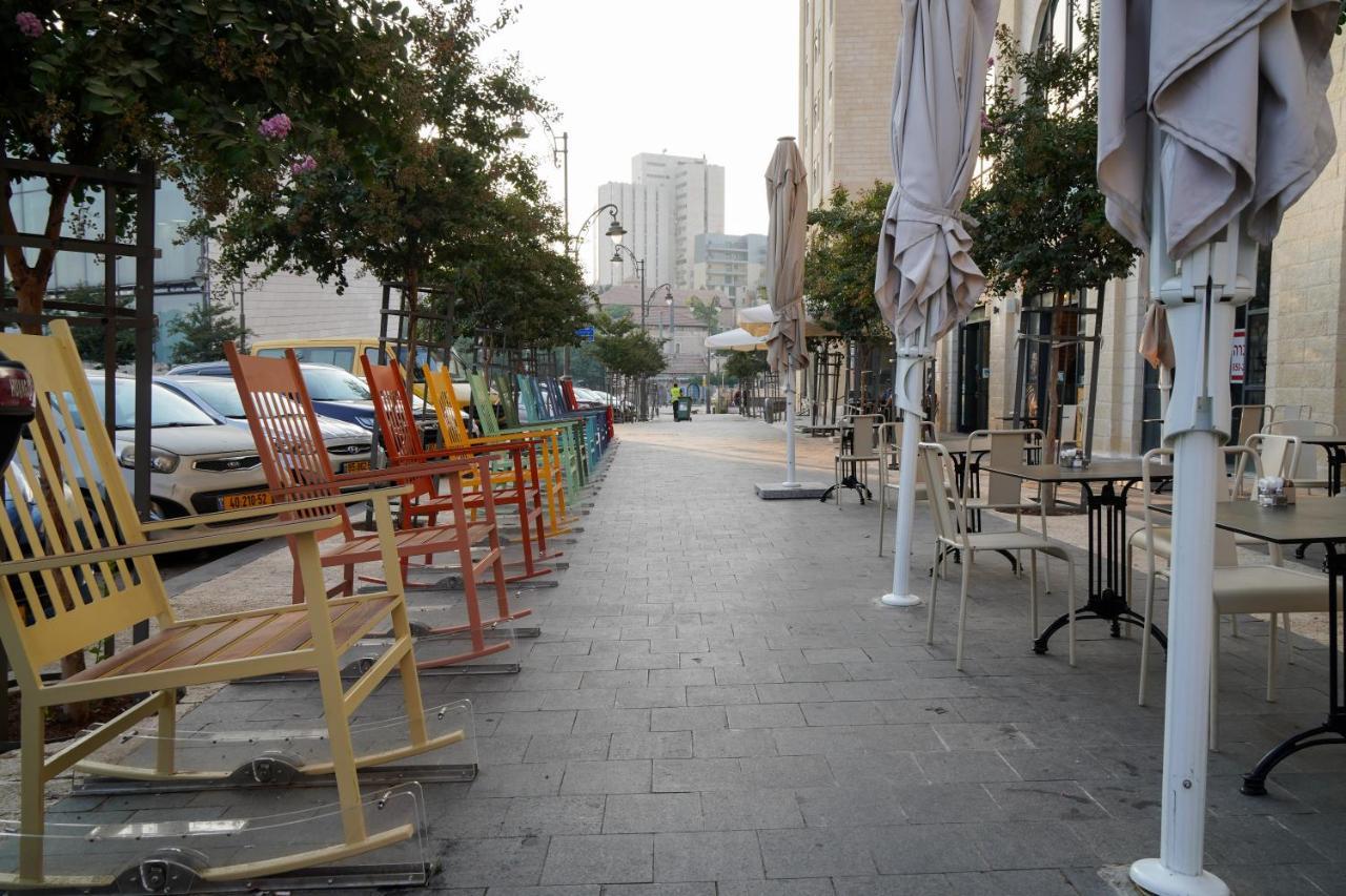 Apartique Hotel Jerusalem Exterior photo