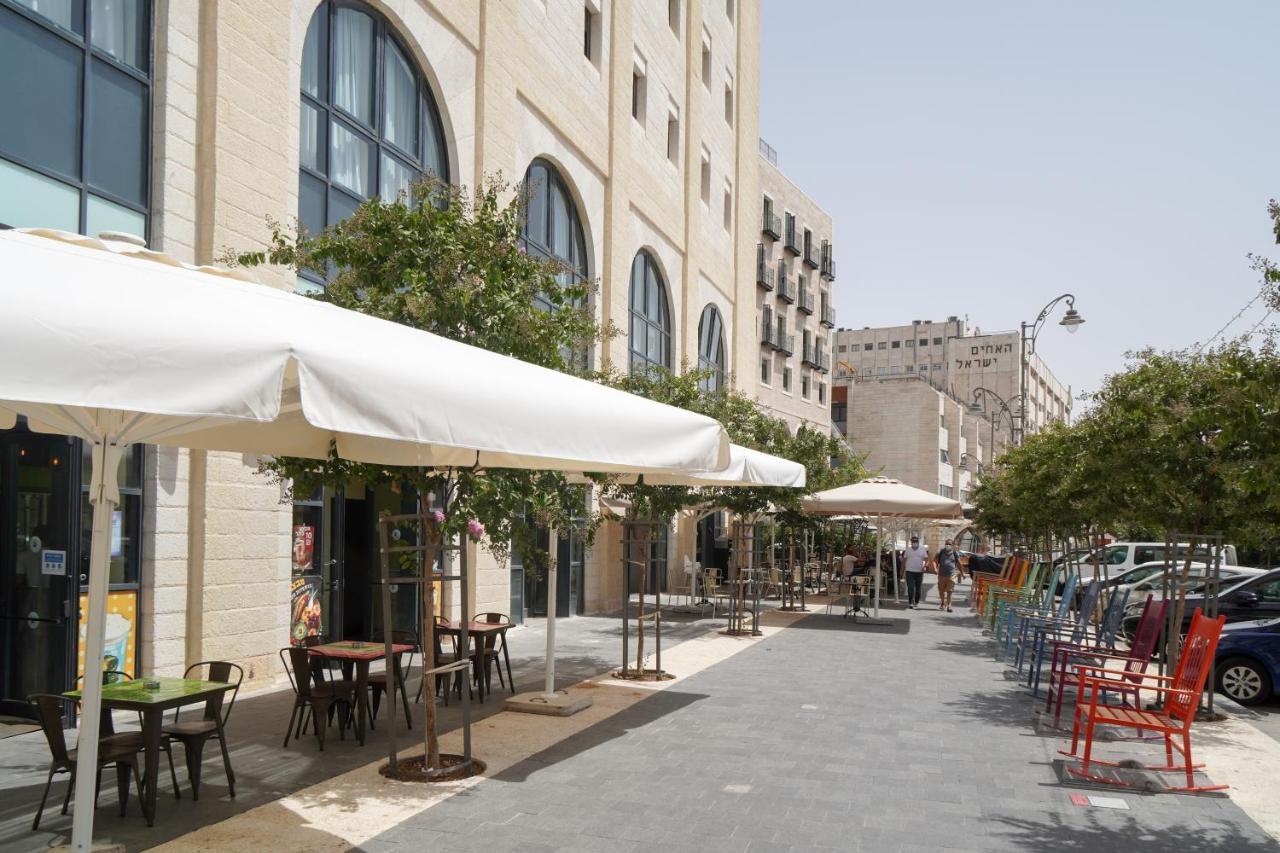 Apartique Hotel Jerusalem Exterior photo