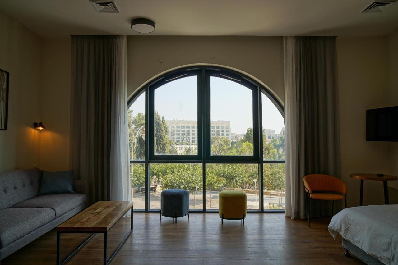 Apartique Hotel Jerusalem Exterior photo